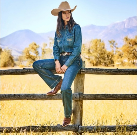Stetson City Trouser medium wash cowgirl bootcut jeans, size 8 Regular - Picture 1 of 9